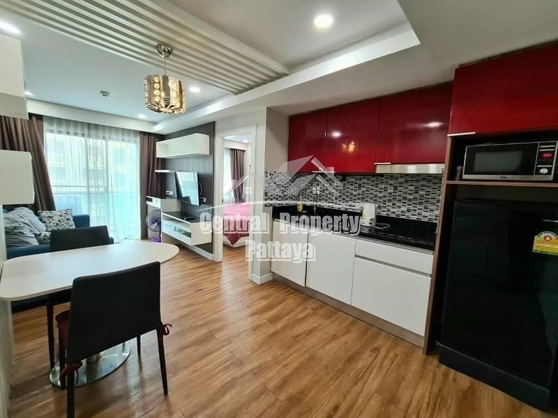 Fire sale!! Dusit Grand Park, beautiful 1 bed with pool view  - Condominium -  - 