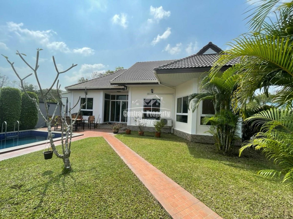 Four Bedroom Four Bathroom Pool Villa for Sale Lake Mabprachan - House - Pattaya East - 
