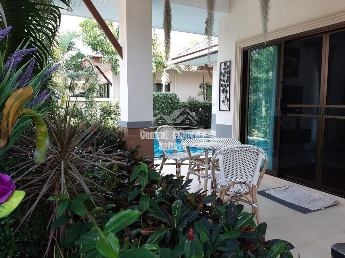 Three Bedroom Two Bathroom Pool Villa for Sale Huay Yai - House - Huai Yai - 