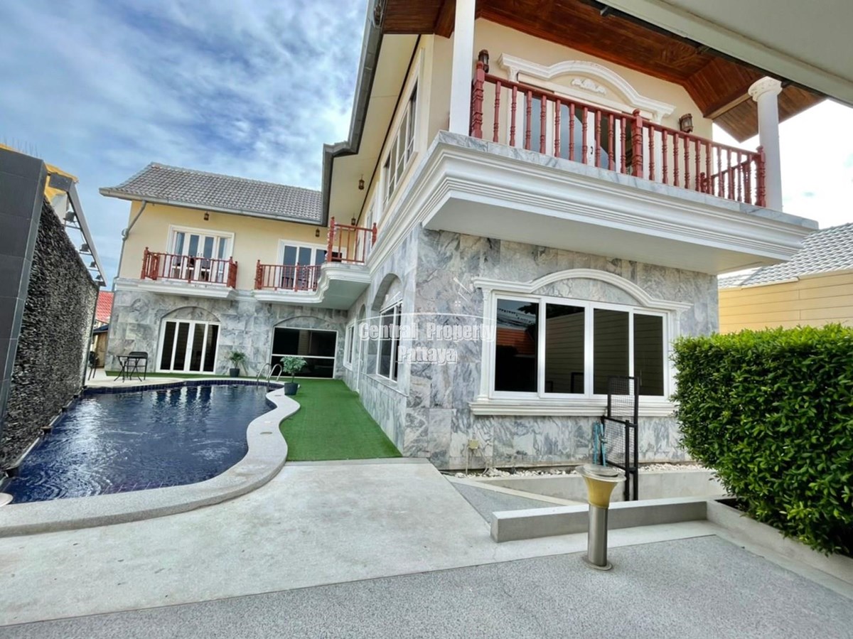 5 Bedroom 6 Bathroom in the Pattaya city for Sale. - House - Pattaya - 
