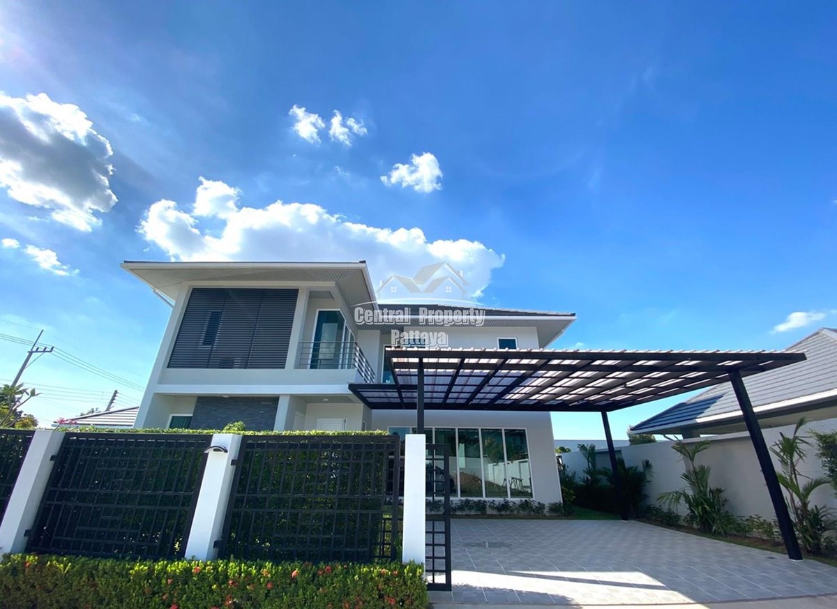 Two Storey Four Bedroom Three Bathroom Pool Villa for Sale or Rent East Pattaya - House - Pattaya East - East Pattaya, Chonburi