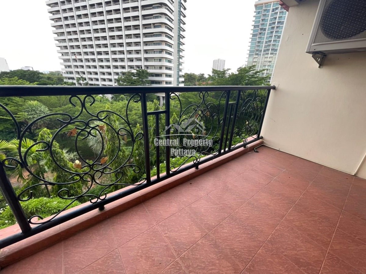A Large 1 bedroom with swimming pool , for rent at wongamat beach - Condominium - Wongamat bech  - Wongamat beach