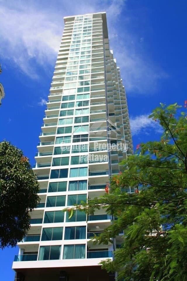 Superb 1 bed, 1 bath in Wongamat tower for sale in foreign ownership.