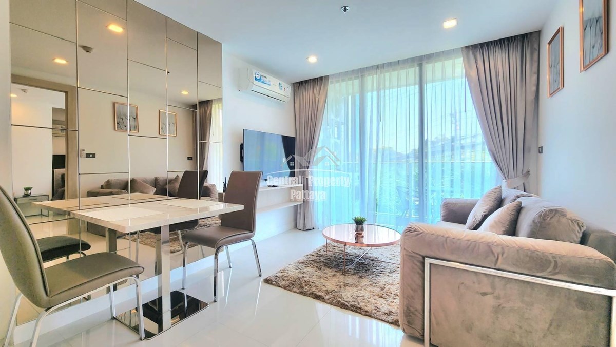Spacious 1 bedroom, 1bathroom for rent in The Jewel, Pratumnak.