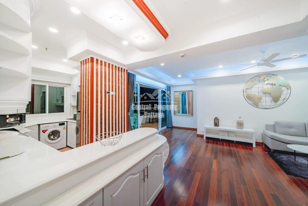 Exceptional 2 bed, 2 bath corner unit  with private beach access in View Talay 3A, Jomtien for rent.  - Apartment -  - 