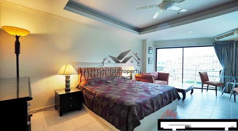 Large 38 sqm Condo for Rent in Jomtien - Condominium -  - 