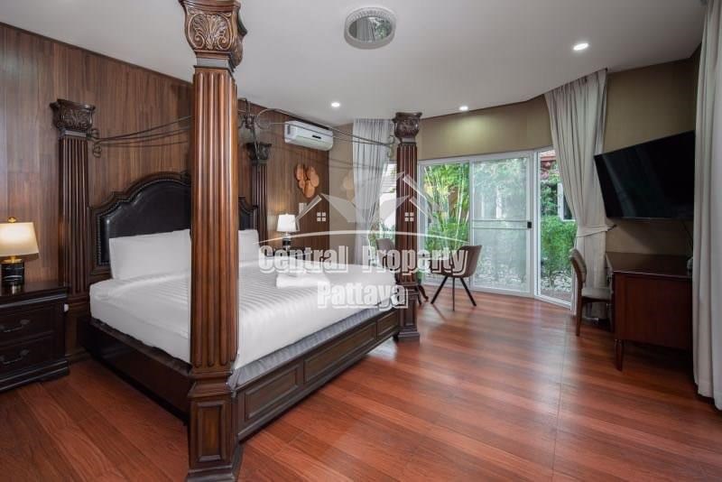 Very well maintained and in a very good conditions. Private resort style pool villa for sale near Huay Yai temple. - House - Huay Yai - 