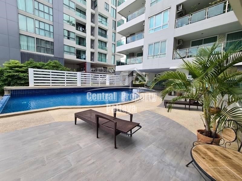 Large one bedroom condominium includes a perfect outdoor swimming pool and a garden for sale - Condominium - Pratumnak Hill - 