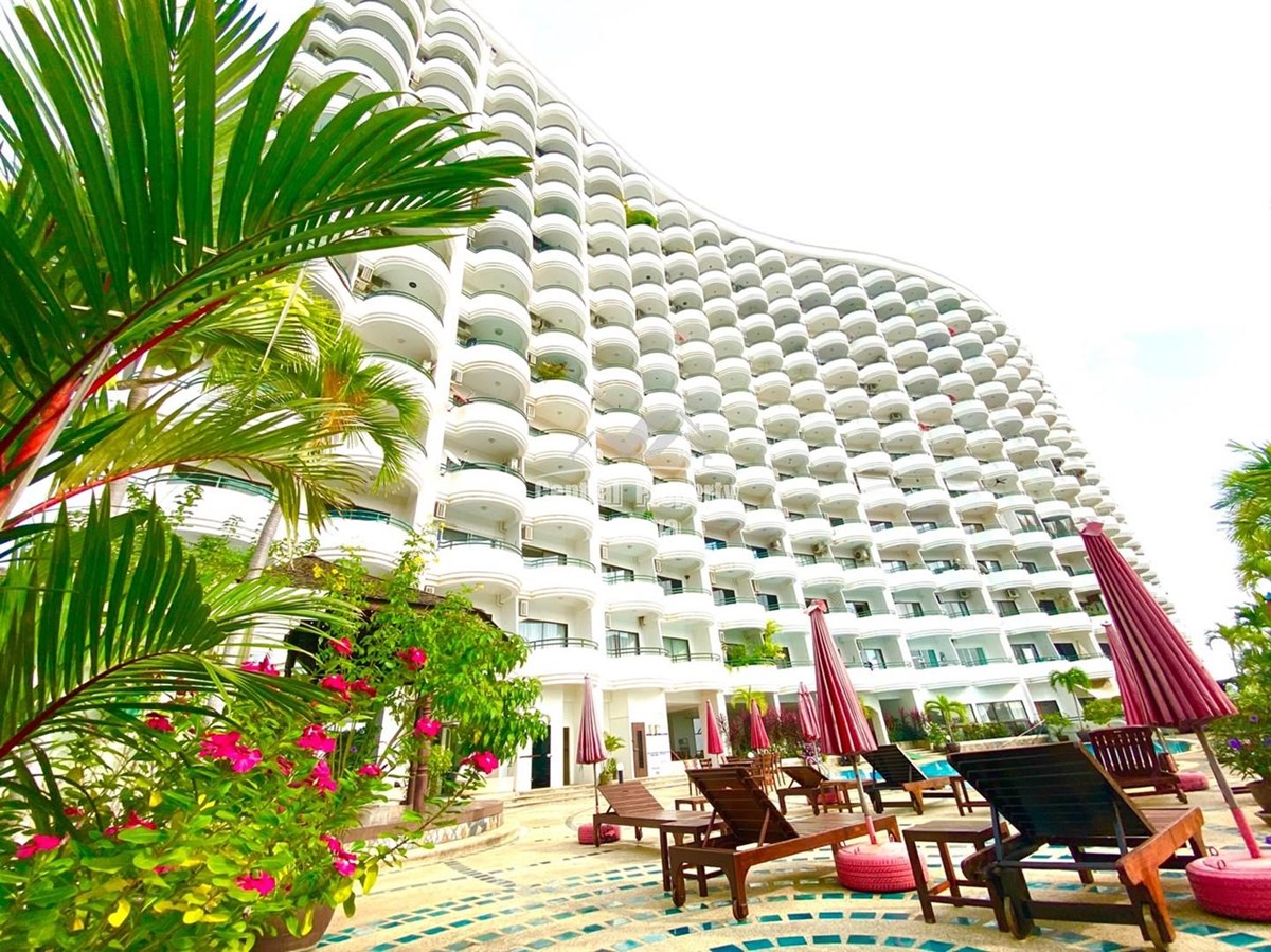 Beautiful Two Bedroom Two Bathroom Condo for Sale on Pratumnak Hill - Condominium -  - Pratumnak, Pattaya, Chonburi