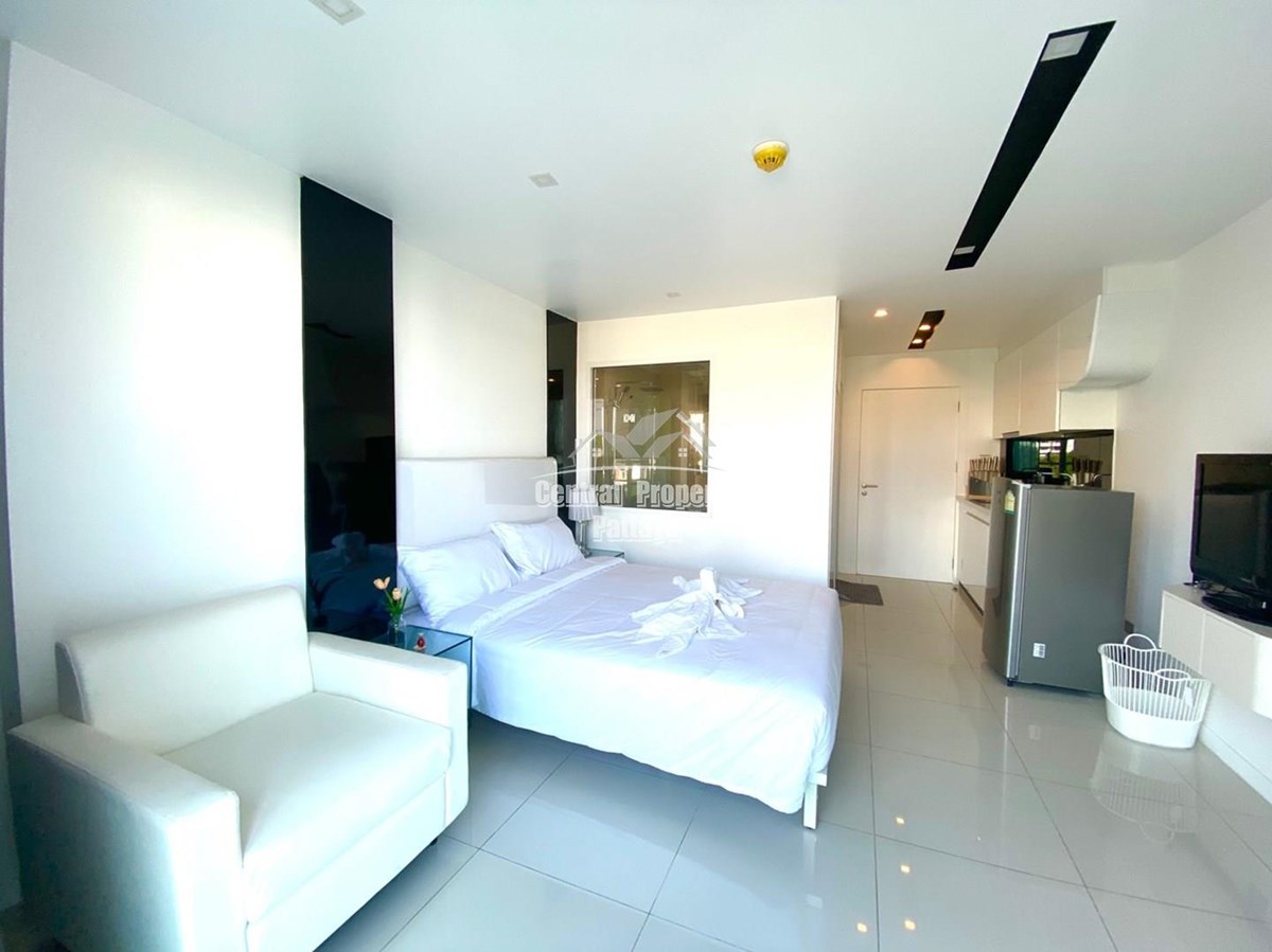 Studio Apartment for Sale Pattaya City Centre Condominium Central
