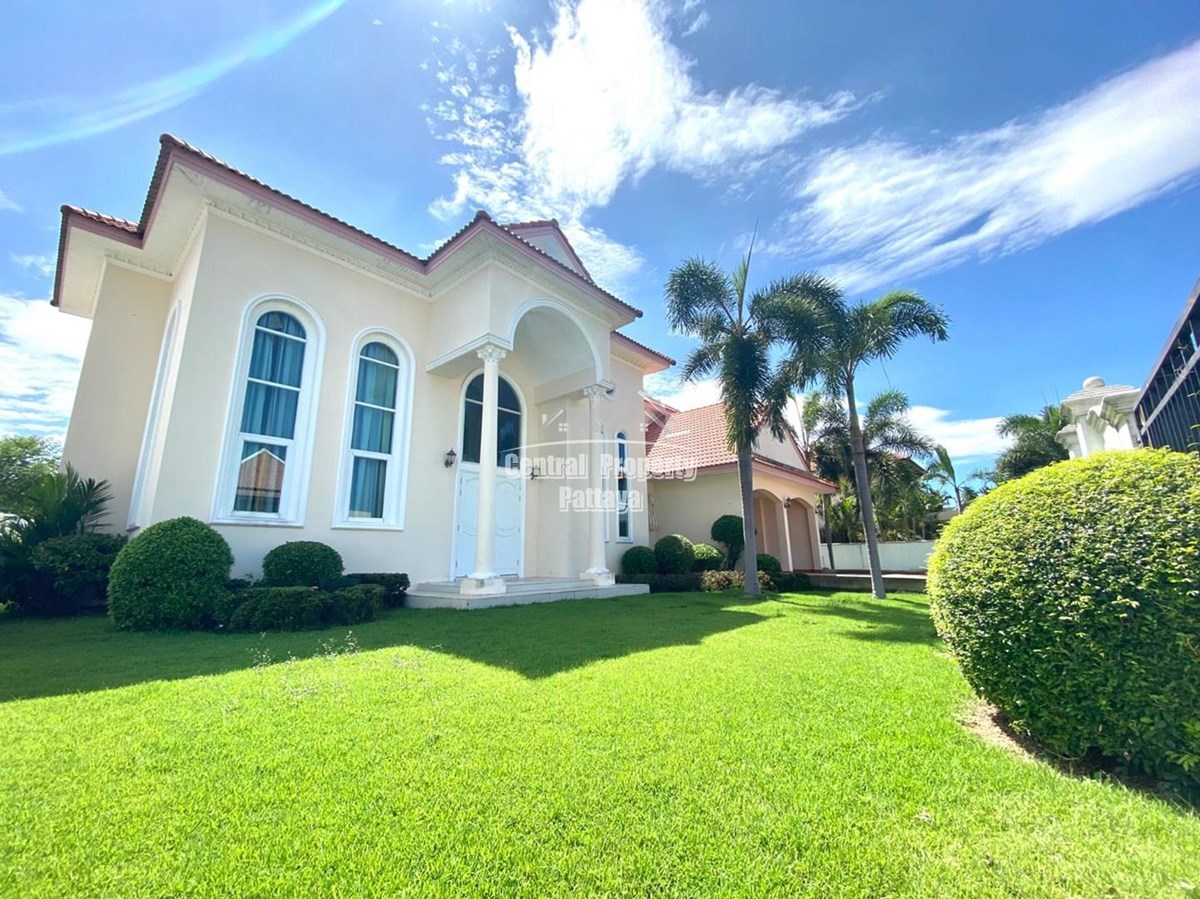 Four Bedroom Five Bathroom Pool Villa 220 Sq.W for sale in Toongklom-Talman - House -  - 