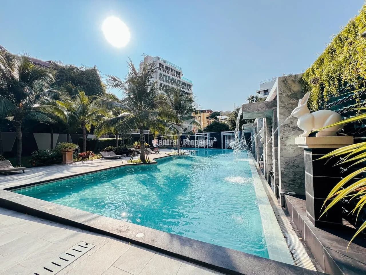 Modern, bright, 1 bedroom, 1 bathroom for sale in Arcadia Center Suites, Pratumnack.