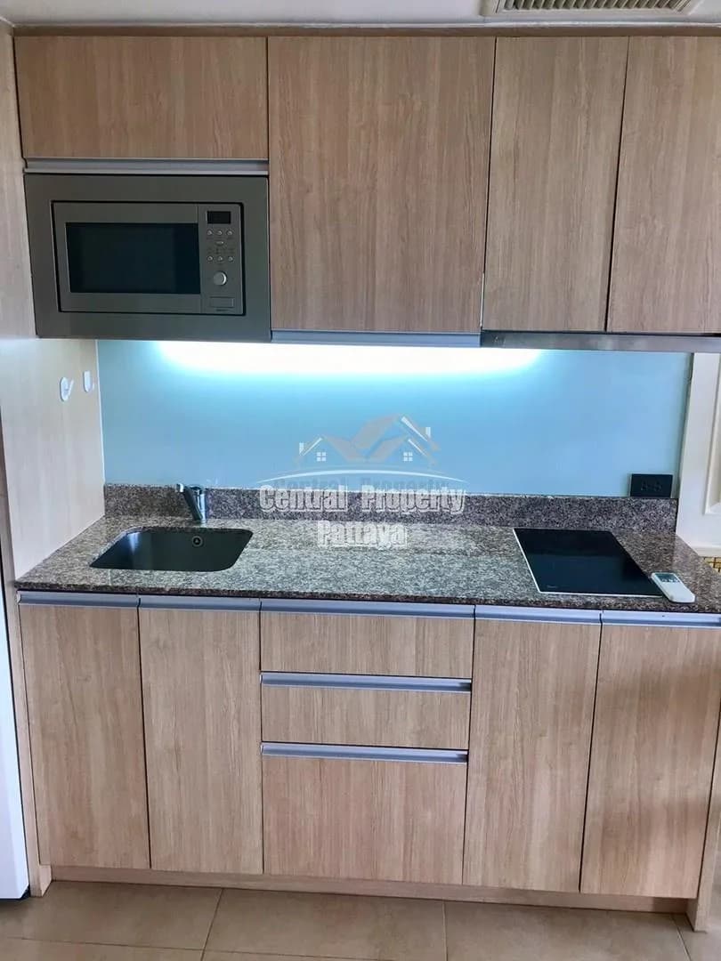 Spacious Studio With Panoramic Views at The Cliff, Prathumnak, Pattaya 4