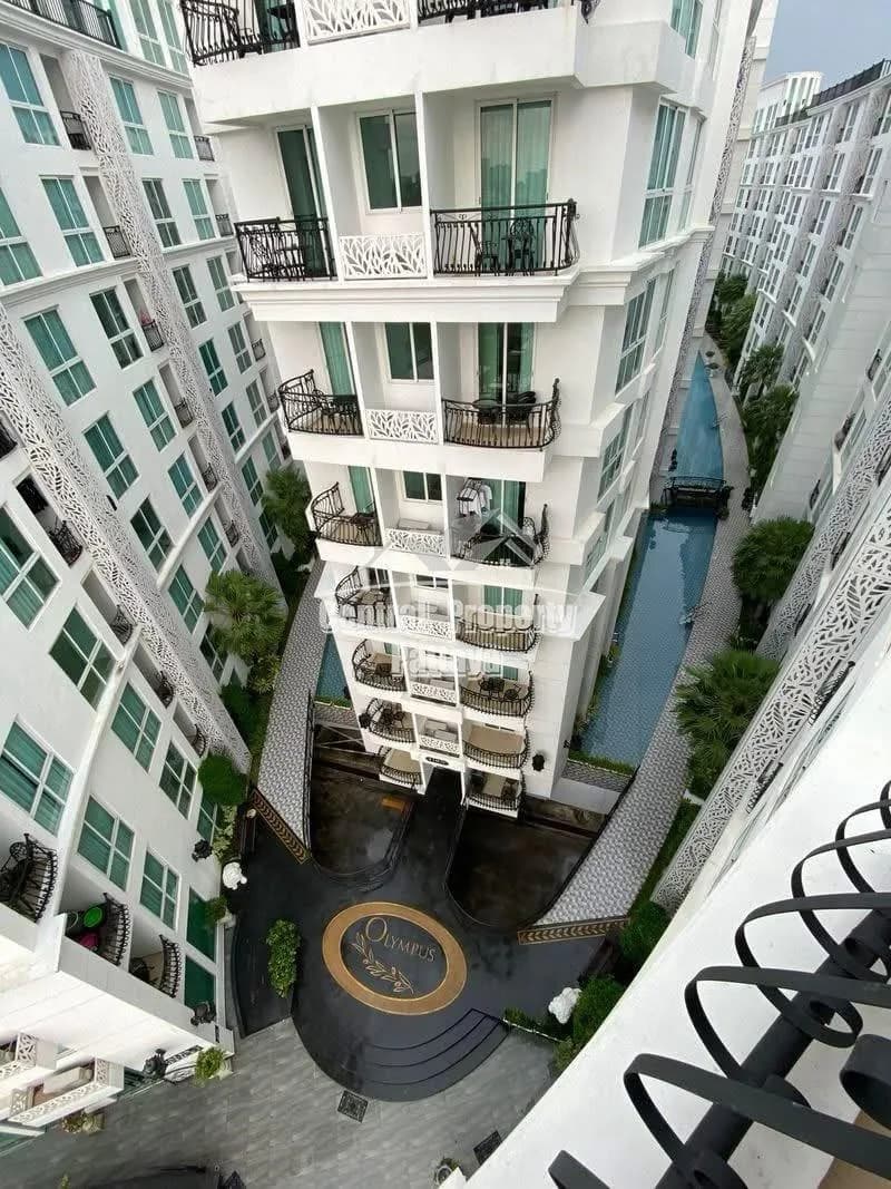 Stylish 1-Bedroom Condo at City Garden Olympus, Pattaya