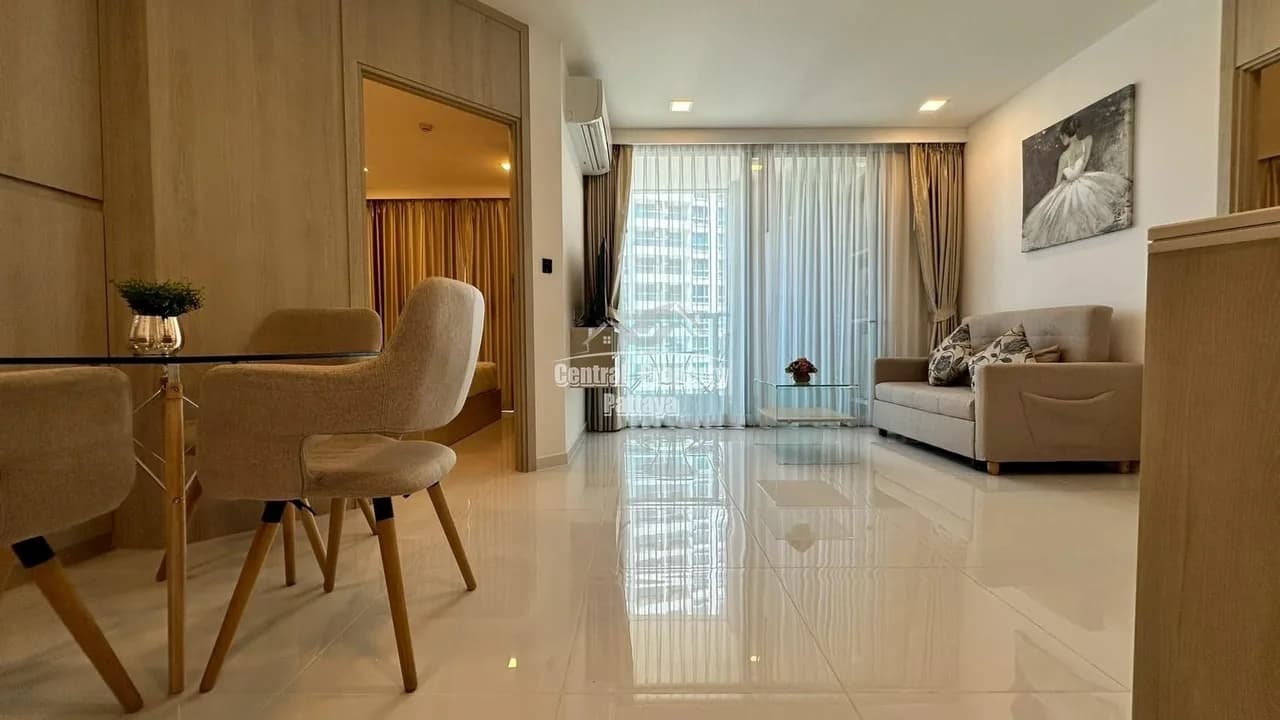 Elegant Corner Unit with Panoramic Views – The Cloud, Pattaya 2