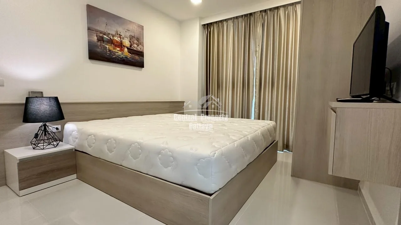 Elegant Corner Unit with Panoramic Views – The Cloud, Pattaya — Photo 11