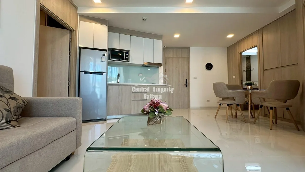 Elegant Corner Unit with Panoramic Views – The Cloud, Pattaya — Photo 9