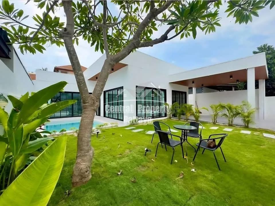 Residential Homes in Nongprue Offering Spacious Living in a Convenient East Pattaya Location.